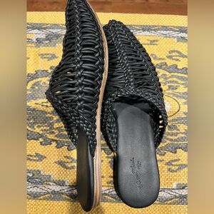 Universal Thread Mules